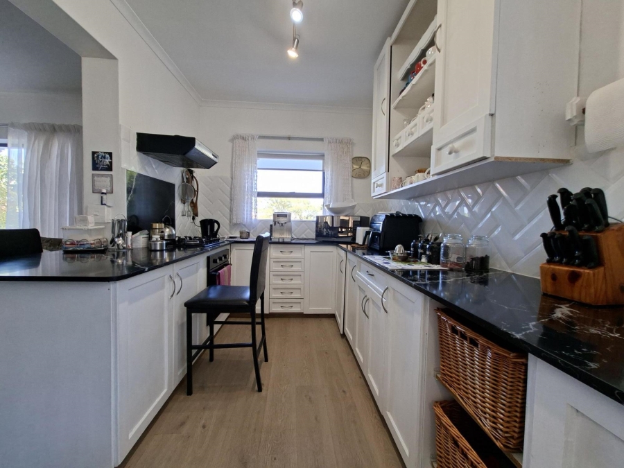 3 Bedroom Property for Sale in Heuningkloof Western Cape